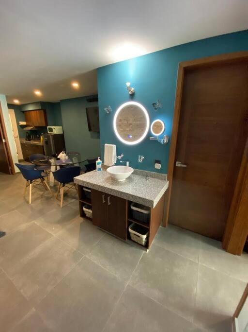 Gorgeous Duplex Mamitas Jacuzzi 3bd Lock-out Playa del Carmen
