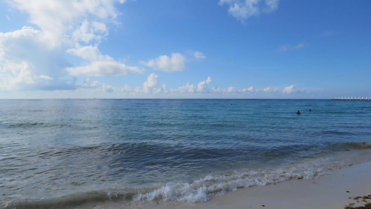 Gorgeous Duplex Mamitas Jacuzzi 3bd Lock-out Apartamento Playa del Carmen