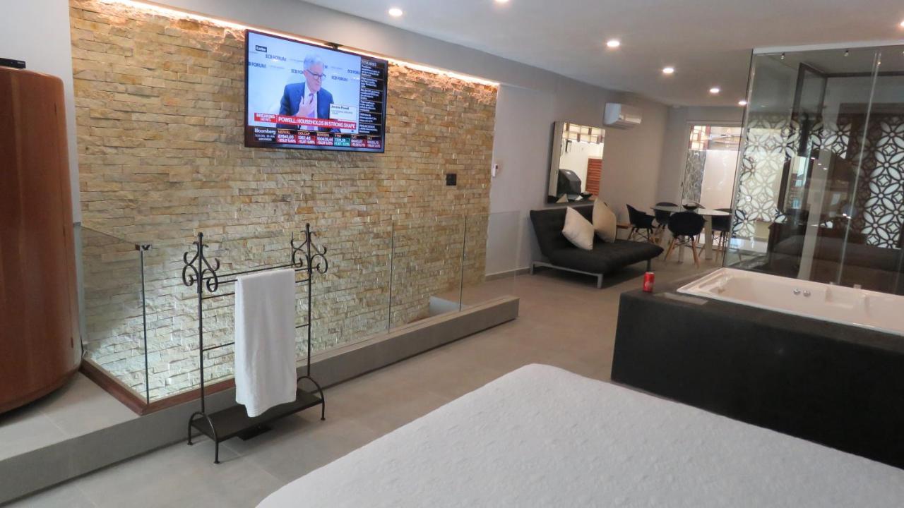 Gorgeous Duplex Mamitas Jacuzzi 3bd Lock-out * Playa del Carmen